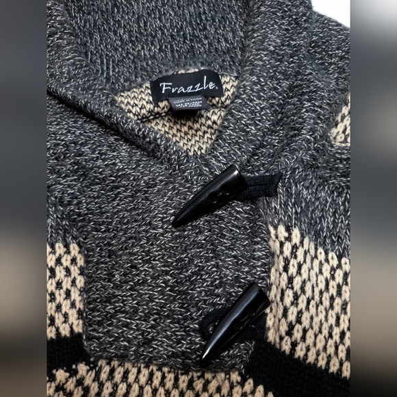 Frazzle Striped Knit Poncho - Picture 4 of 6